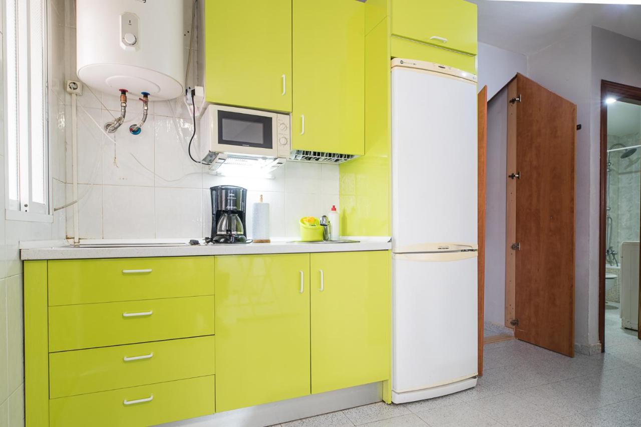 Malagaonbeach 1 - Two Bedrooms - Up To 3 People - 10 Meters Beach Exteriér fotografie