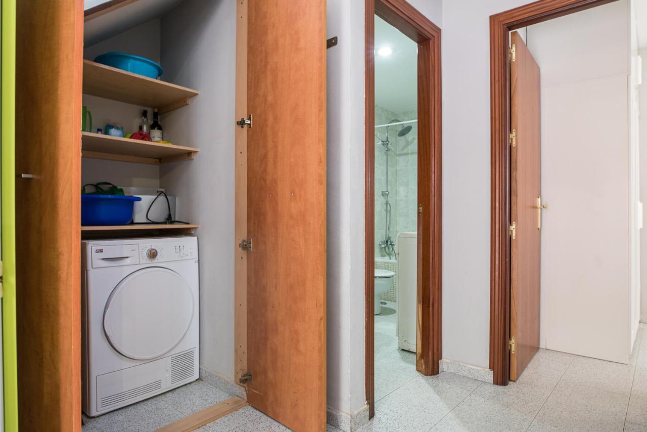 Malagaonbeach 1 - Two Bedrooms - Up To 3 People - 10 Meters Beach Exteriér fotografie
